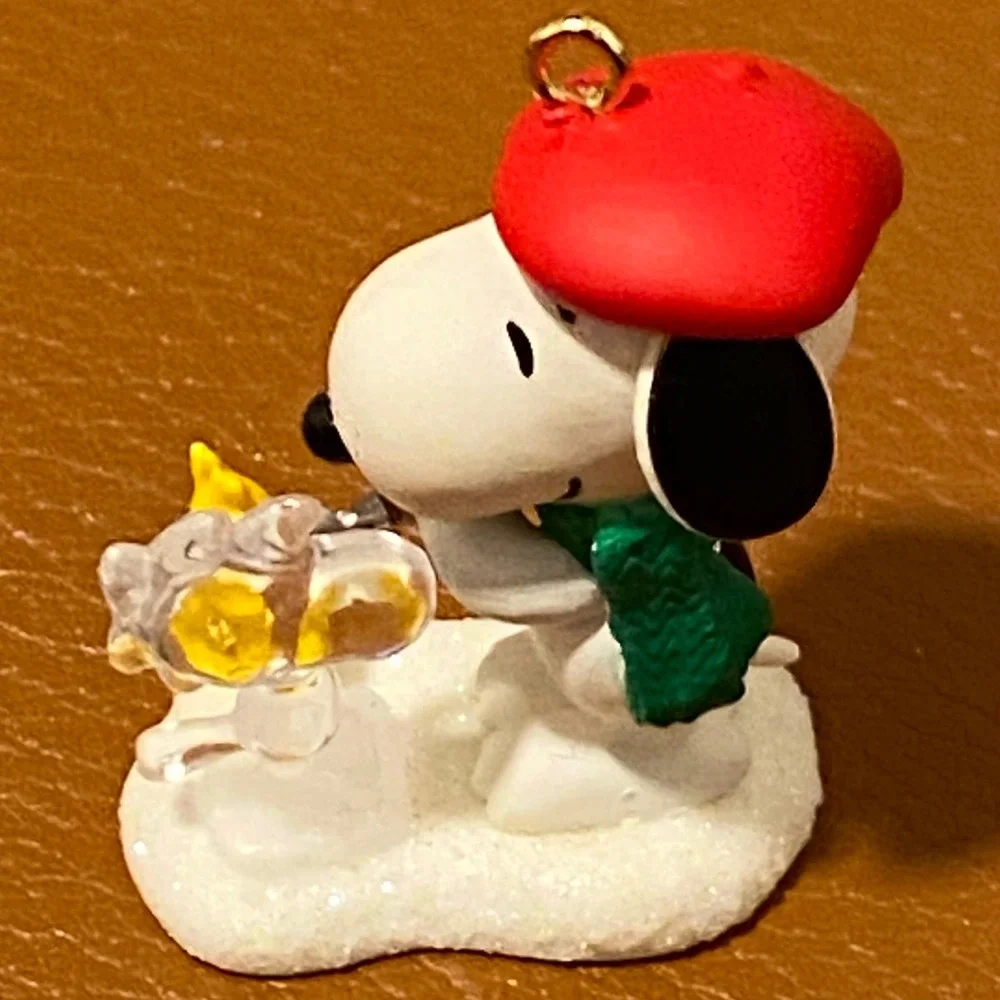 Hallmark Keepsake Snoopy Woodstock Ice Sculpture Ornament 2010 Miniature Series